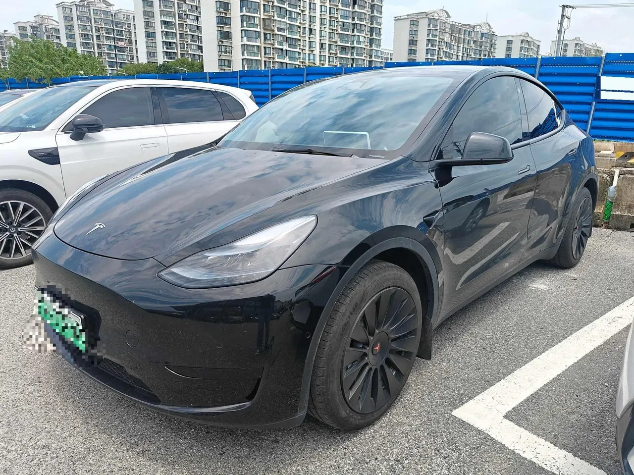 Открыть галерею: Tesla 2022 Model Y rear-wheel drive version (facelift) automatic gear