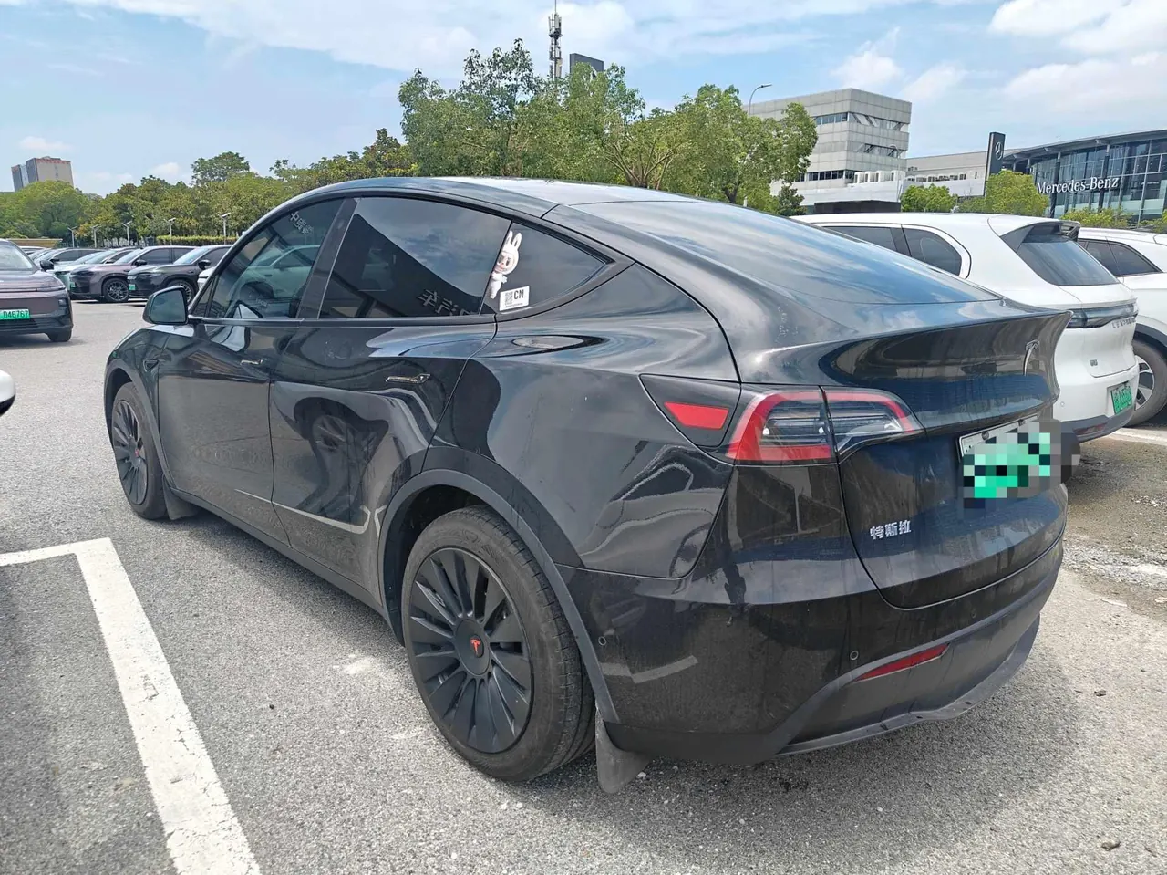 Tesla 2022 Model Y rear-wheel drive version (facelift) automatic gear 4