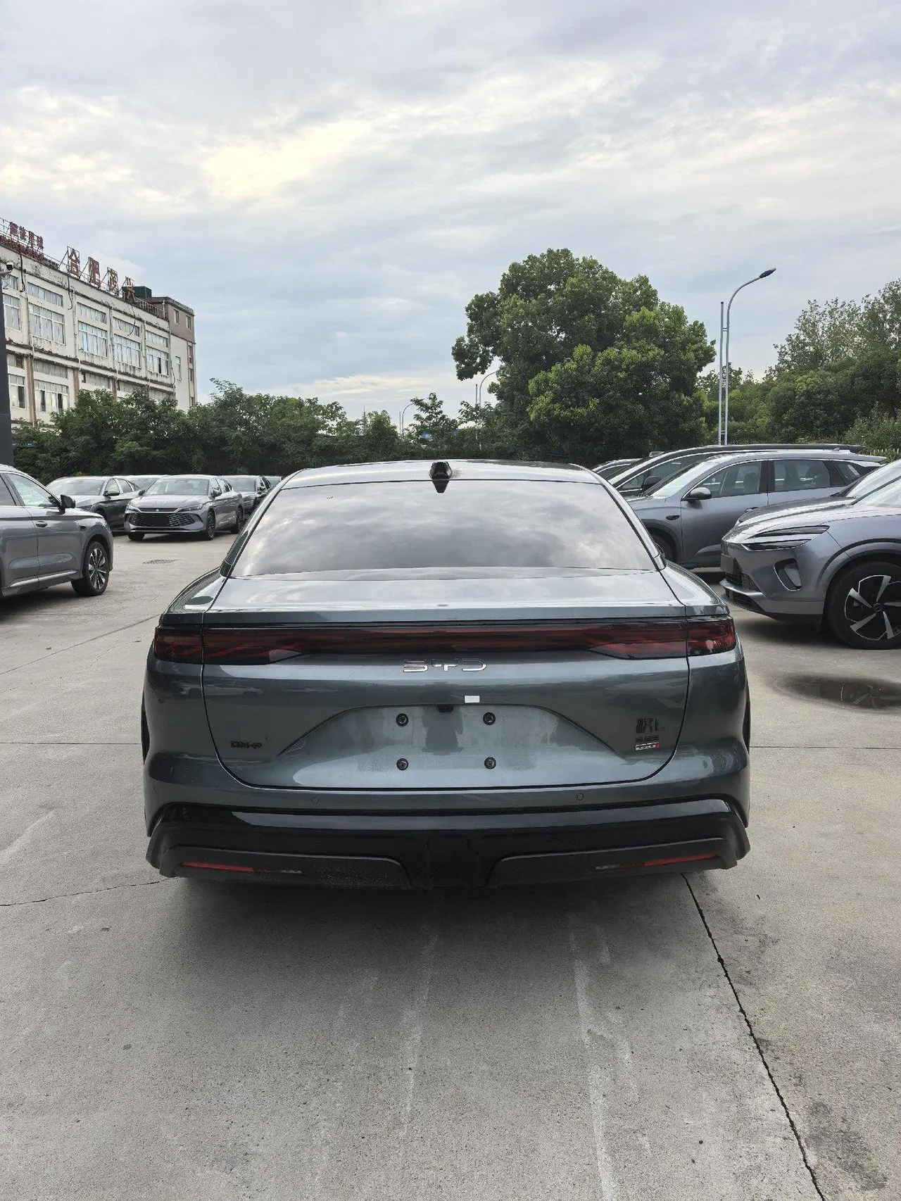 BYD 2025 Han L DM-p 1.5T Stepless Four-wheel Drive Laser Radar Flagship Automatic Gear 5