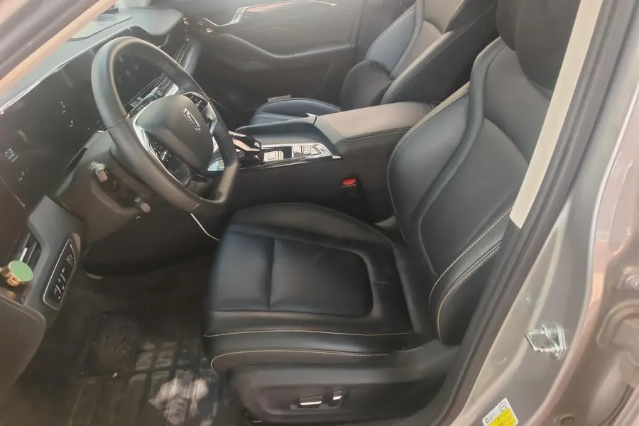 Bestune 2023 B70 1.5T enjoy automatic gear 5