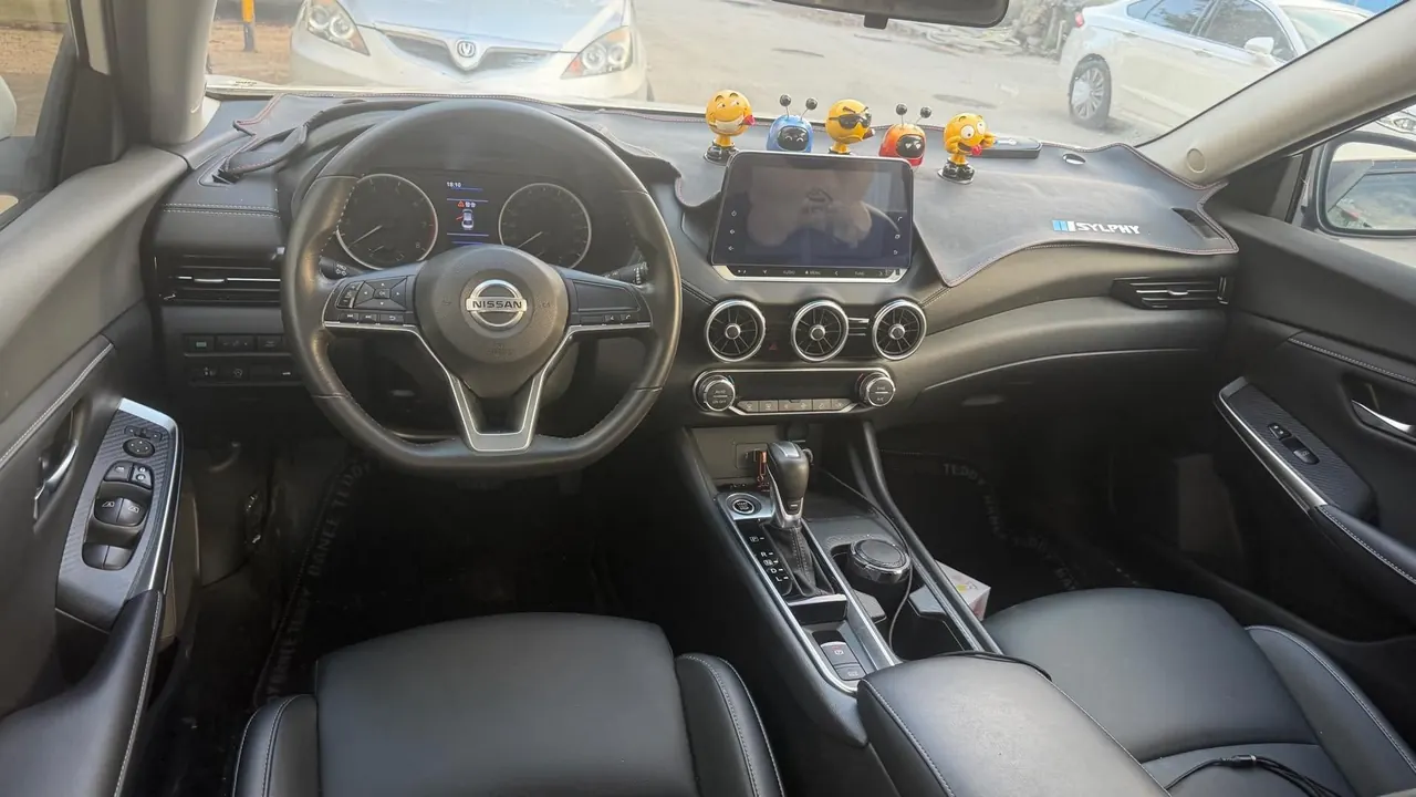 Nissan 2022 Sylphy 1.6 Stepless XL Pleasant Edition Automatic Gear 4