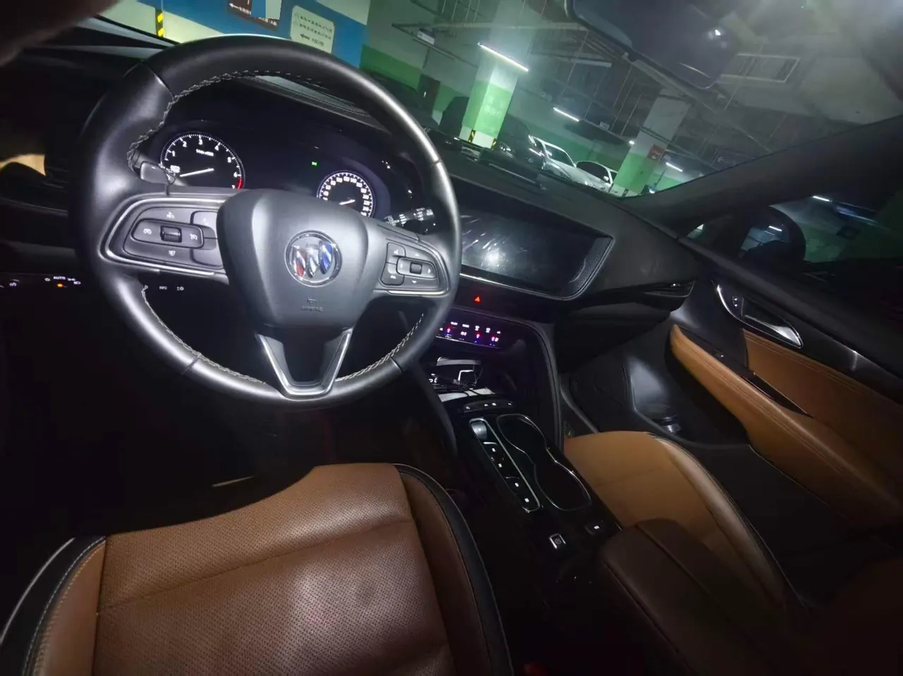 Buick 2020 Angkewei S 2.0T 652T Two-Drive Limited S Sports Edition Automatic Gear 2