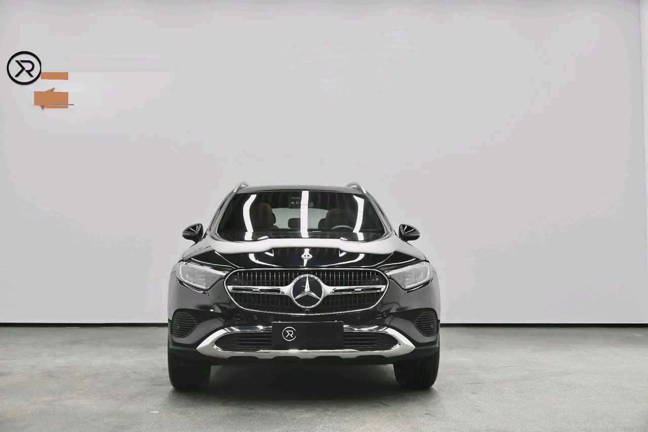 Mercedes Benz 2023 GLC 260 L 4MATIC 48V 2.0T Dynamic 5-seat Automatic Gear 2