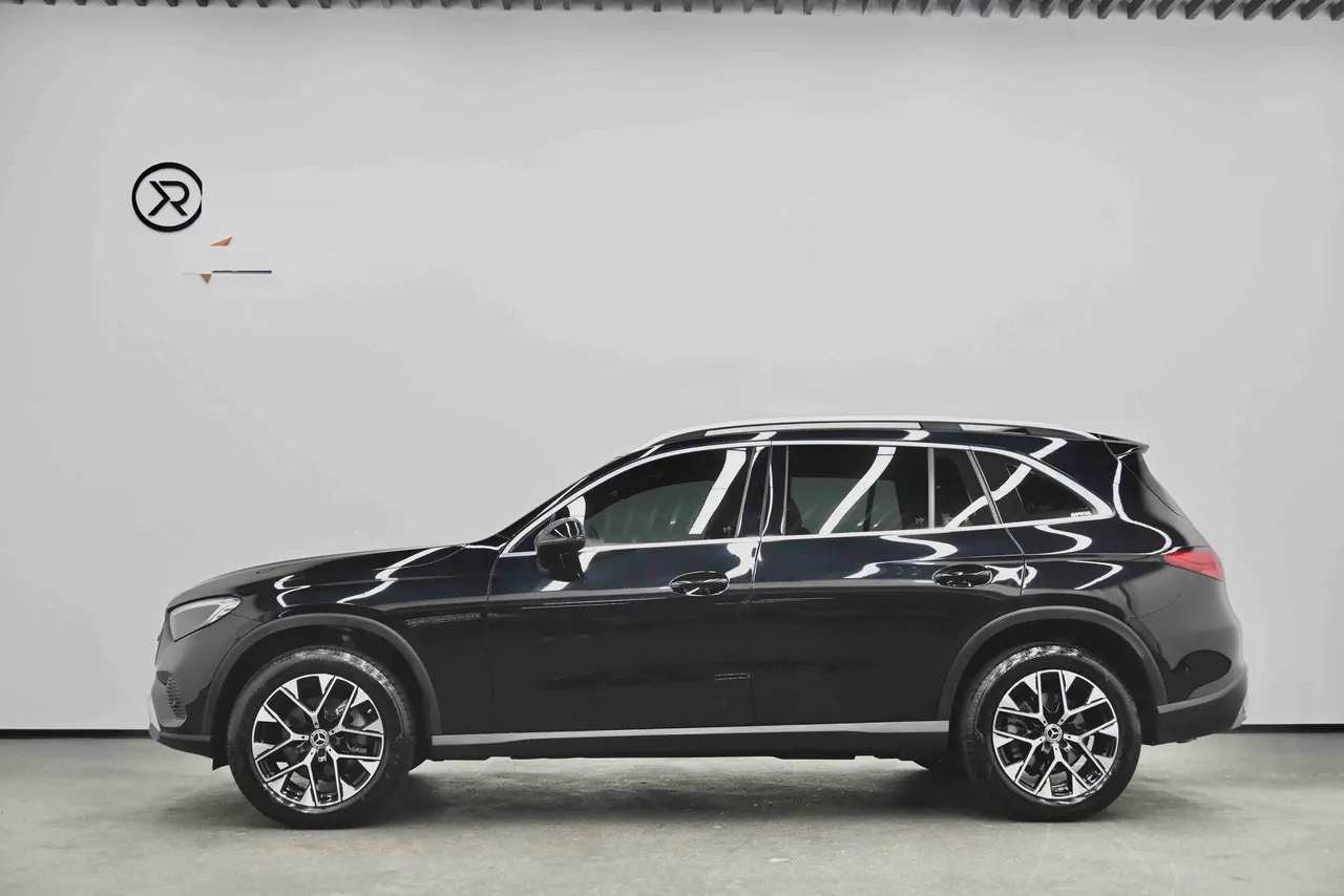 Mercedes Benz 2023 GLC 260 L 4MATIC 48V 2.0T Dynamic 5-seat Automatic Gear 6