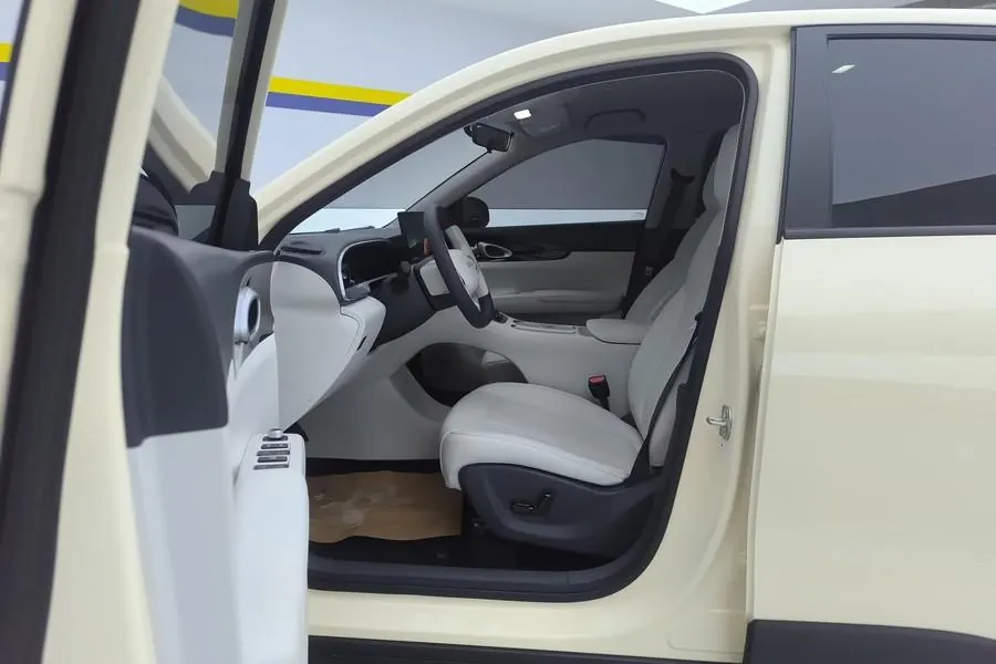 Geely 2025 Star Wish UP 410km Discovery Edition Automatic Gear 4