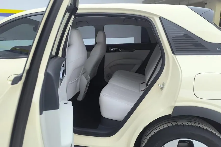 Geely 2025 Star Wish UP 410km Discovery Edition Automatic Gear 6