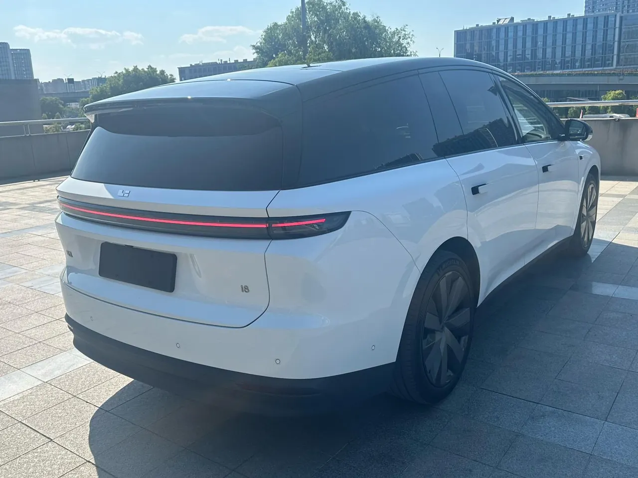 Li 2025 i8 Standard Edition Automatic Gear 4