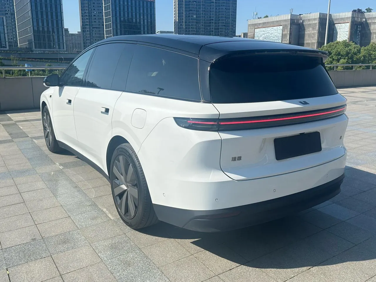Li 2025 i8 Standard Edition Automatic Gear 5