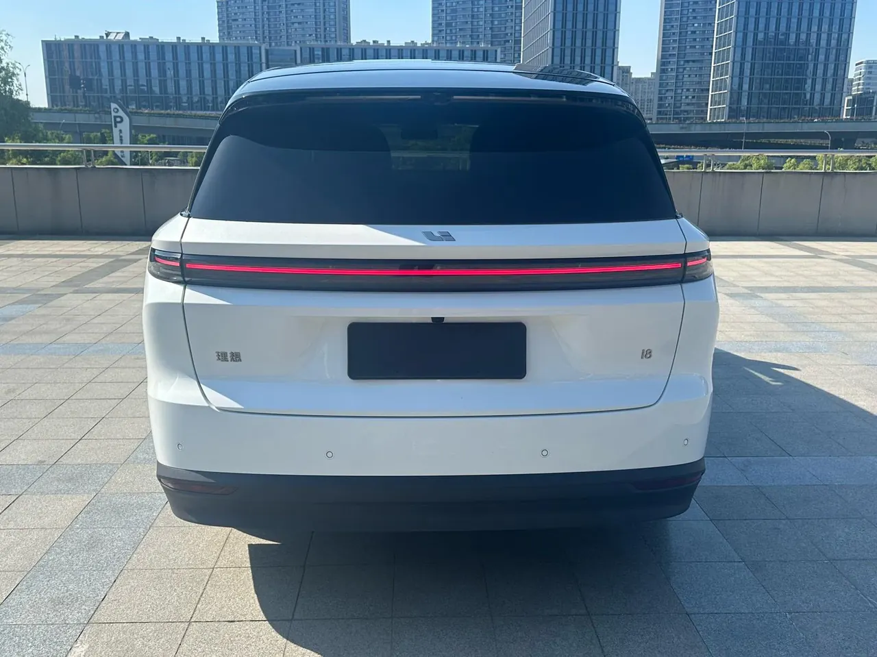 Li 2025 i8 Standard Edition Automatic Gear 6