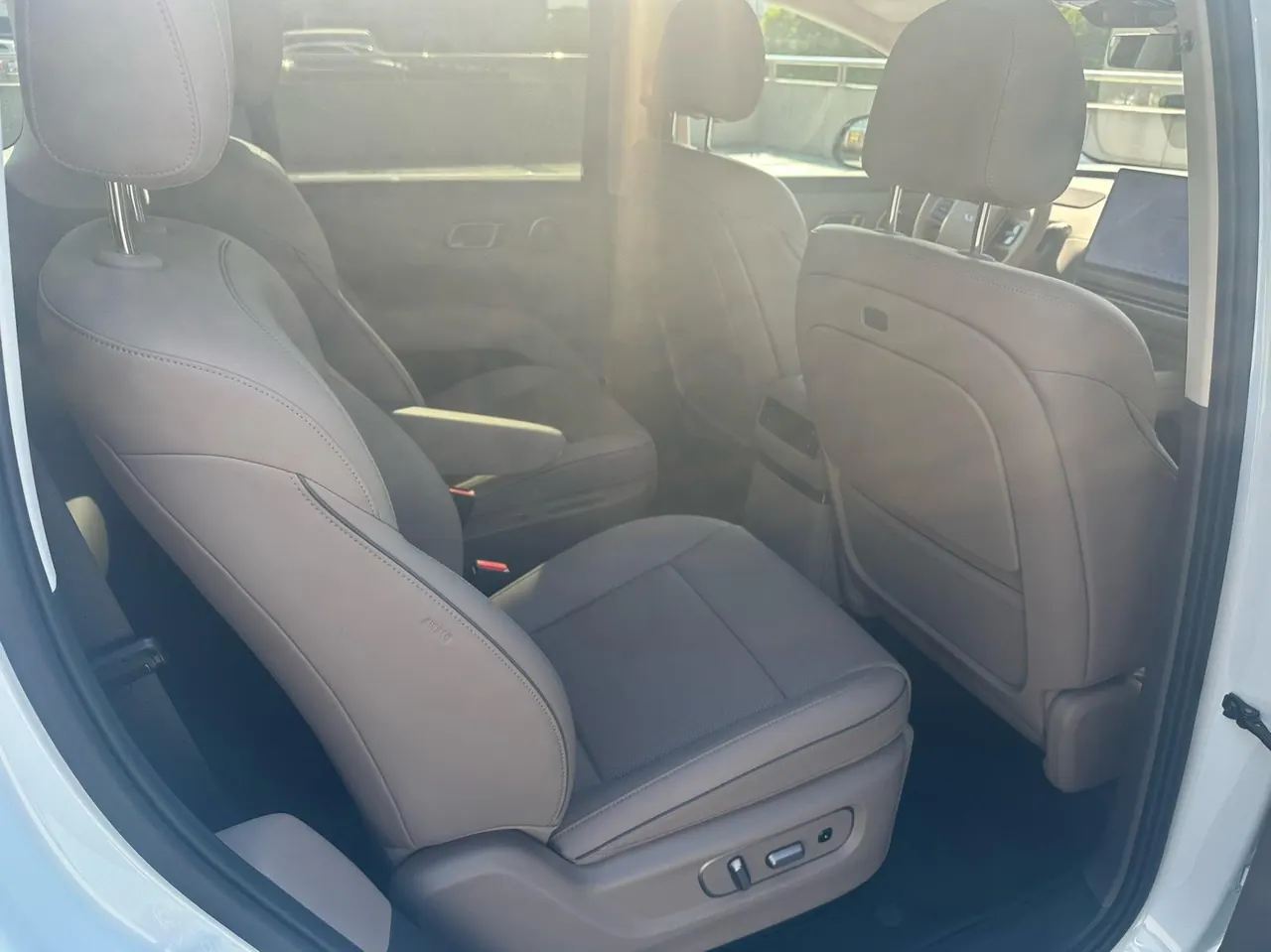 Li 2025 i8 Standard Edition Automatic Gear 9