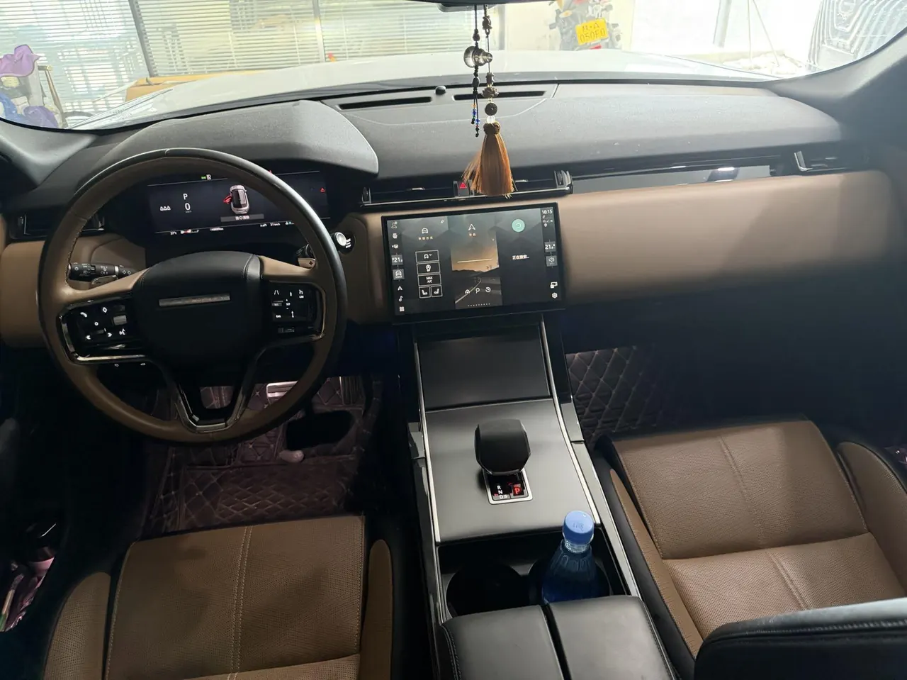Land Rover Range Rover Star Pulse (Imported) 2024 Range Rover Star Pulse 2.0T Dynamic HSE Automatic Gear 6