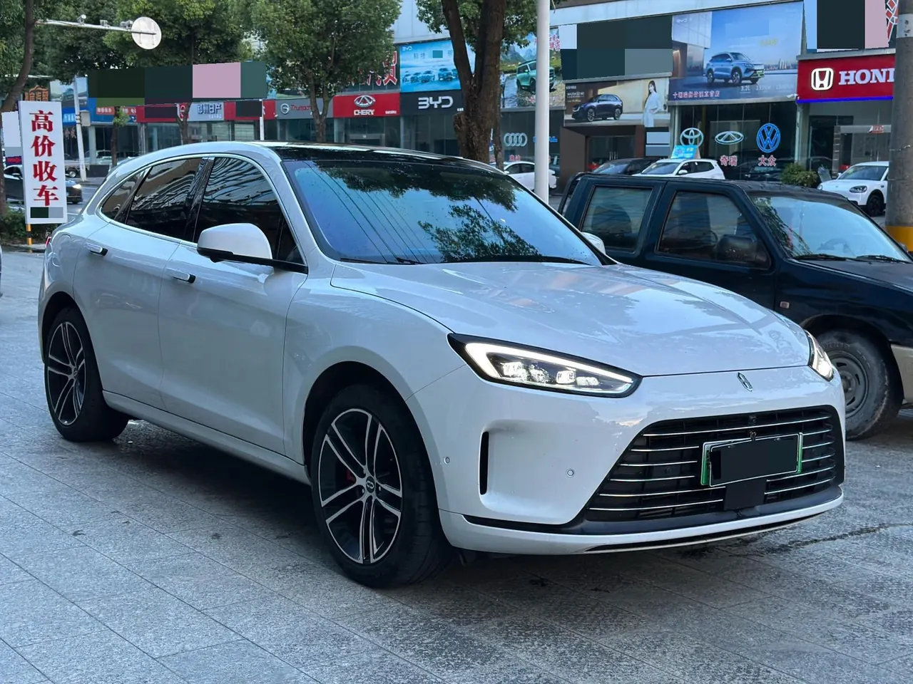 AITO 2023 AITO M5 extended range rear drive standard version automatic gear 3