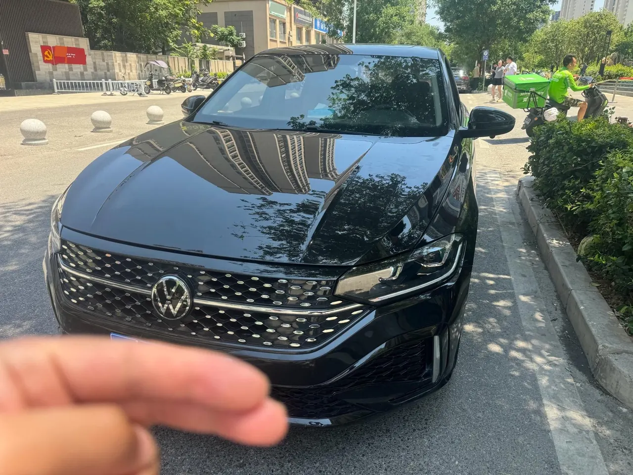 Volkswagen 2023 LaVida 1.5 Star 5 Million Edition Automatic Gear 2