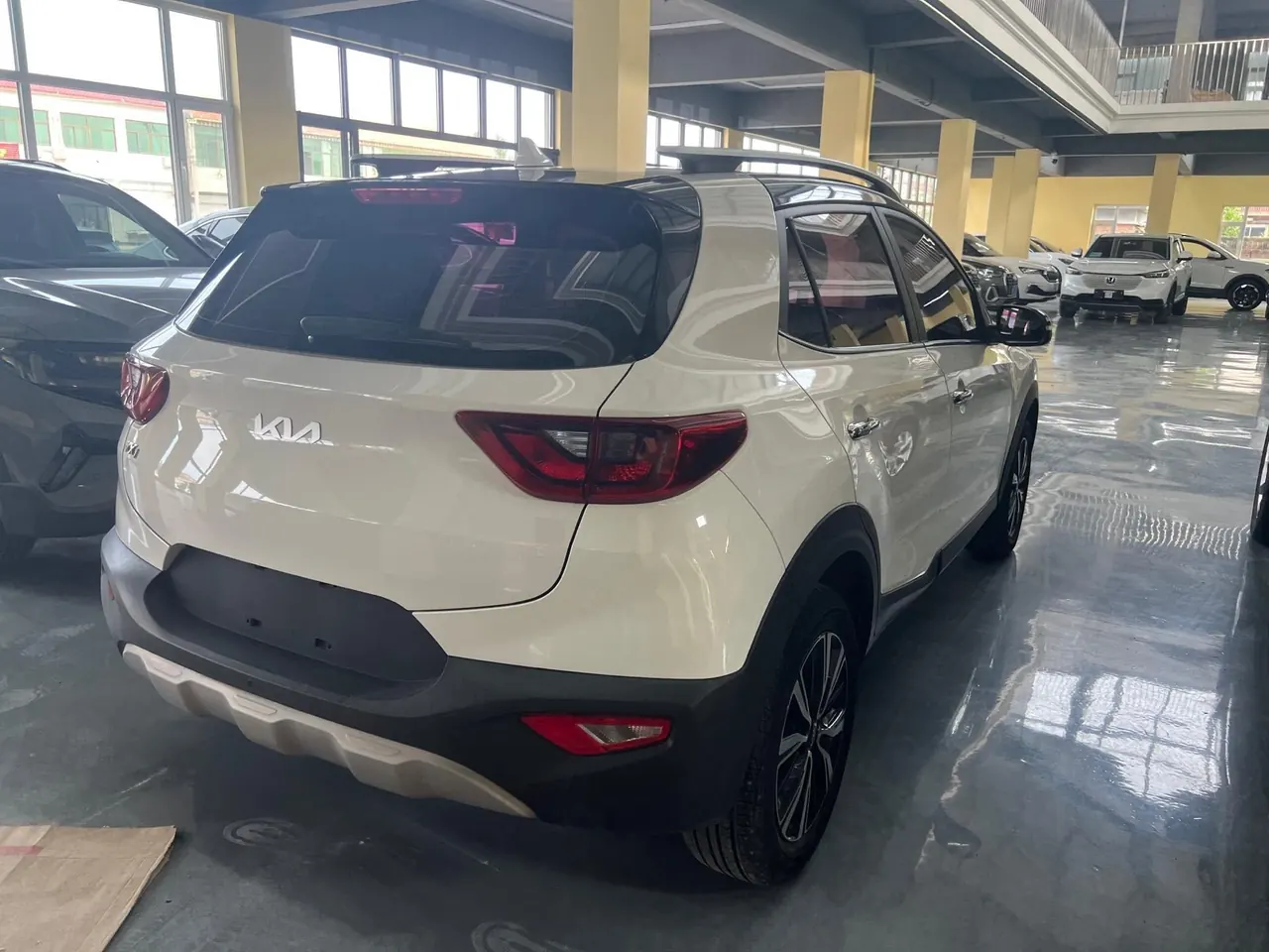 Kia 2021 Yi Run 1.4 Stepless Sunroof Automatic Transmission 7