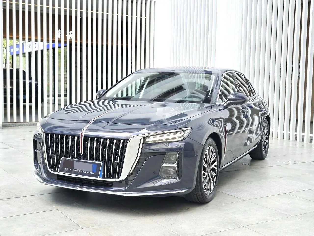 HongQi 2024 H5 2.0T Zhilian Flag Collar Edition Automatic Gear - View 1