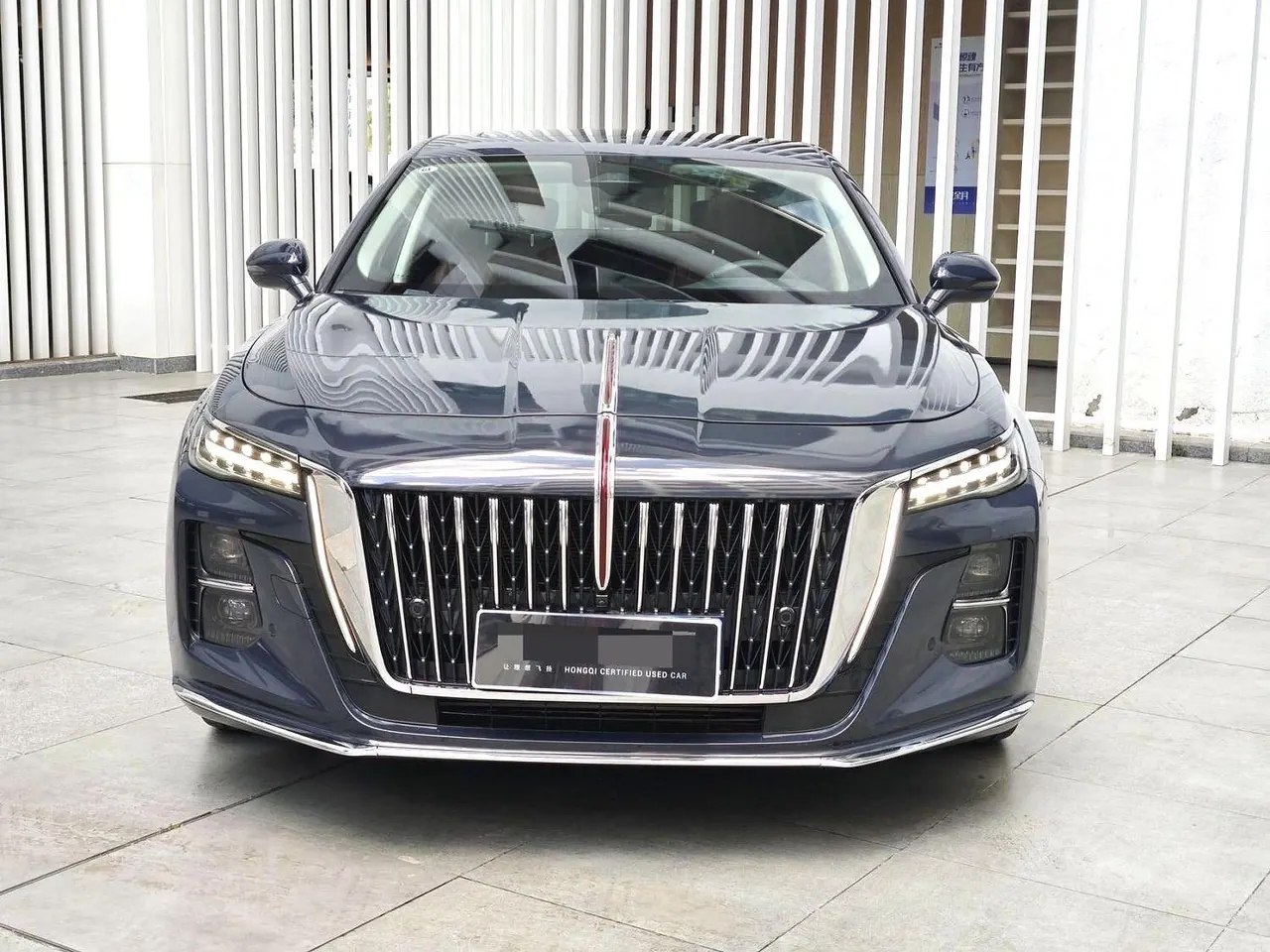 HongQi 2024 H5 2.0T Zhilian Flag Collar Edition Automatic Gear 2