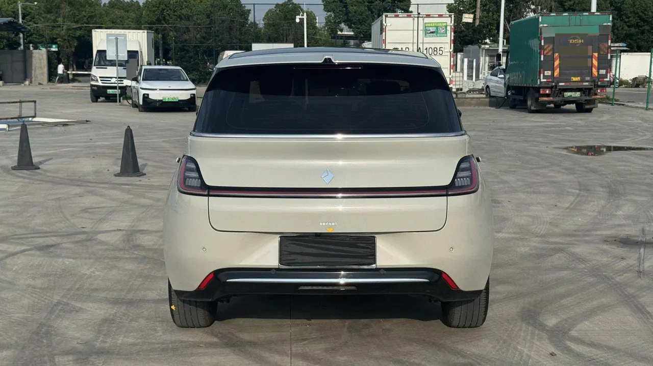 BaoJun 2023 cloud 460 Max automatic gear 4