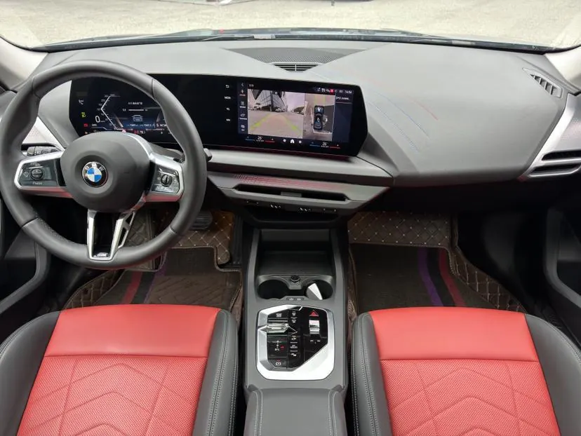 BMW 2 series 2025 225L 2.0T M sports obsidian night suit automatic gear 9