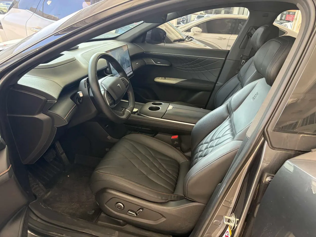 ChangAn Deepal 2023 S 7 200 Max Range-extended Automatic Gear 2