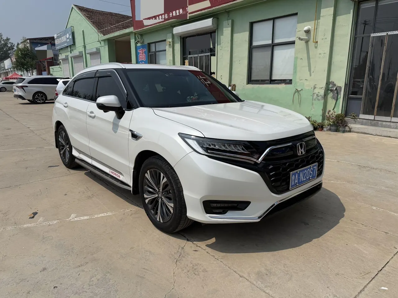 Honda 2023 UR-V 2.0T 370TURBO two-drive elegant version of automatic gear 2
