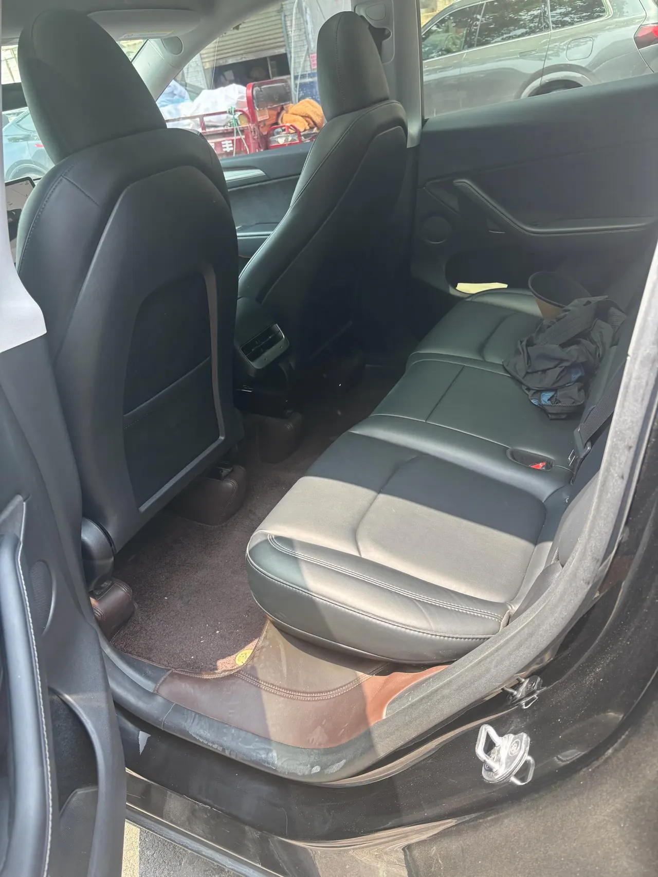 Tesla 2023 Model Y rear-wheel drive version automatic transmission 3
