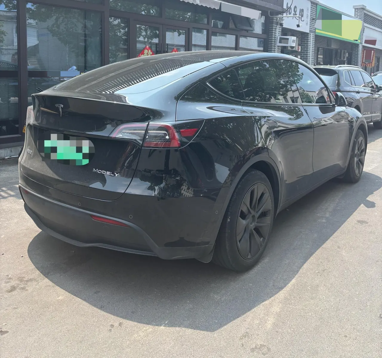 Tesla 2023 Model Y rear-wheel drive version automatic transmission 5