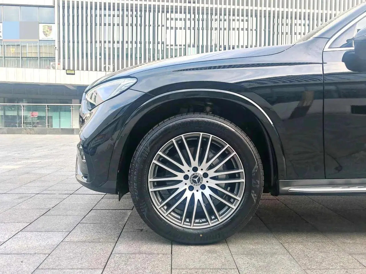 Mercedes Benz 2024 GLC 300 L 4MATIC 48V 2.0T Dynamic 7-seat (Modified) Automatic Gear 10