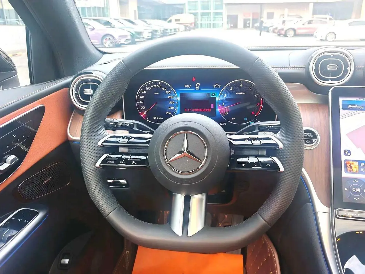 Mercedes Benz 2024 GLC 300 L 4MATIC 48V 2.0T Dynamic 7-seat (Modified) Automatic Gear 6