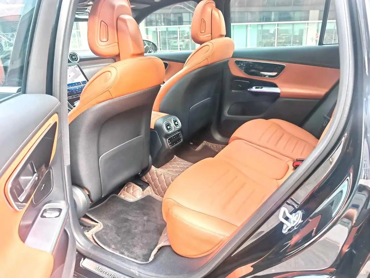 Mercedes Benz 2024 GLC 300 L 4MATIC 48V 2.0T Dynamic 7-seat (Modified) Automatic Gear 8