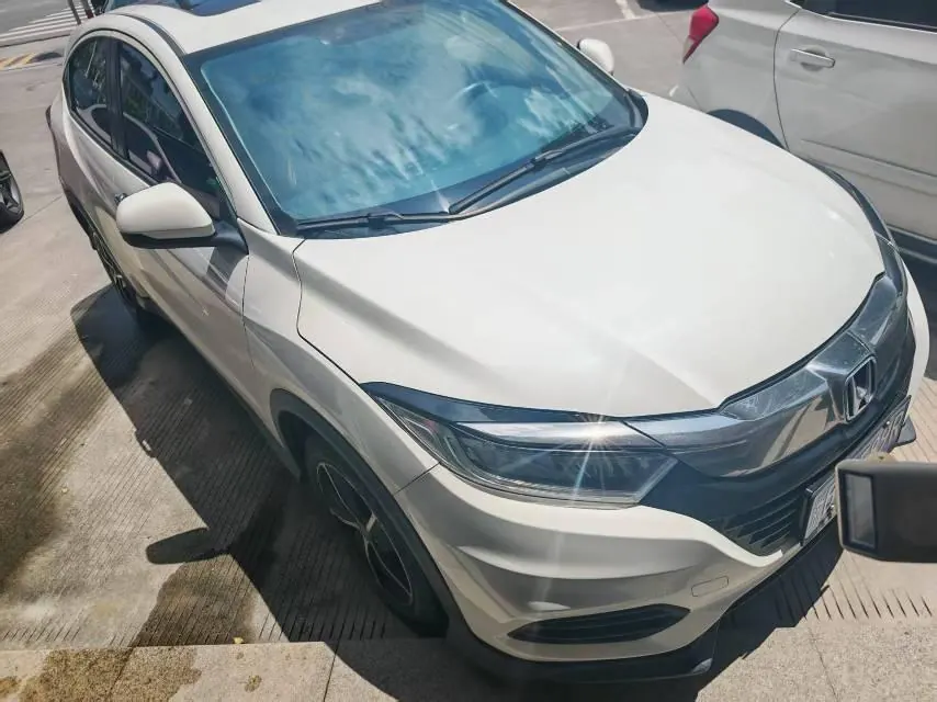 Honda 2020 Binzhi 1.5 stepless luxury automatic transmission 3