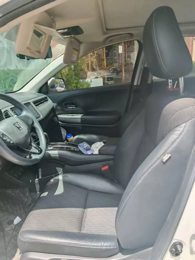 Honda 2020 Binzhi 1.5 stepless luxury automatic transmission 4