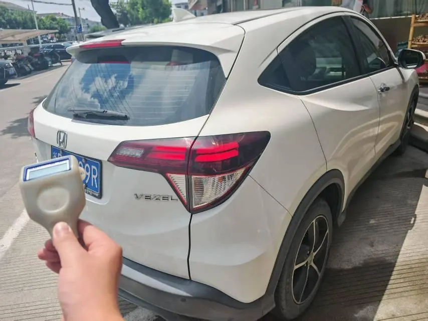 Honda 2020 Binzhi 1.5 stepless luxury automatic transmission 9