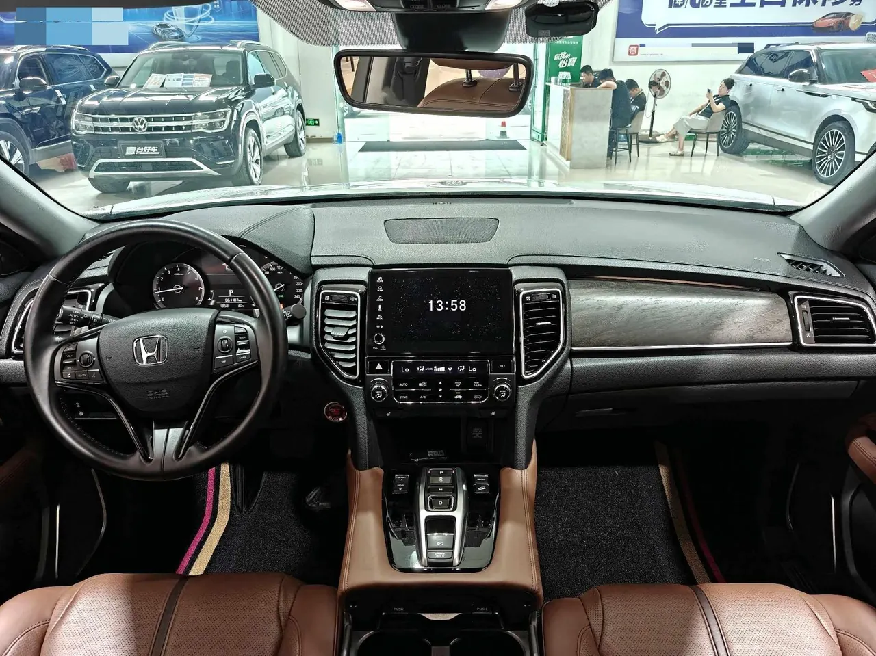 Honda 2020 UR-V 2.0T 370TURBO 4-wheel drive exclusive automatic gear 6