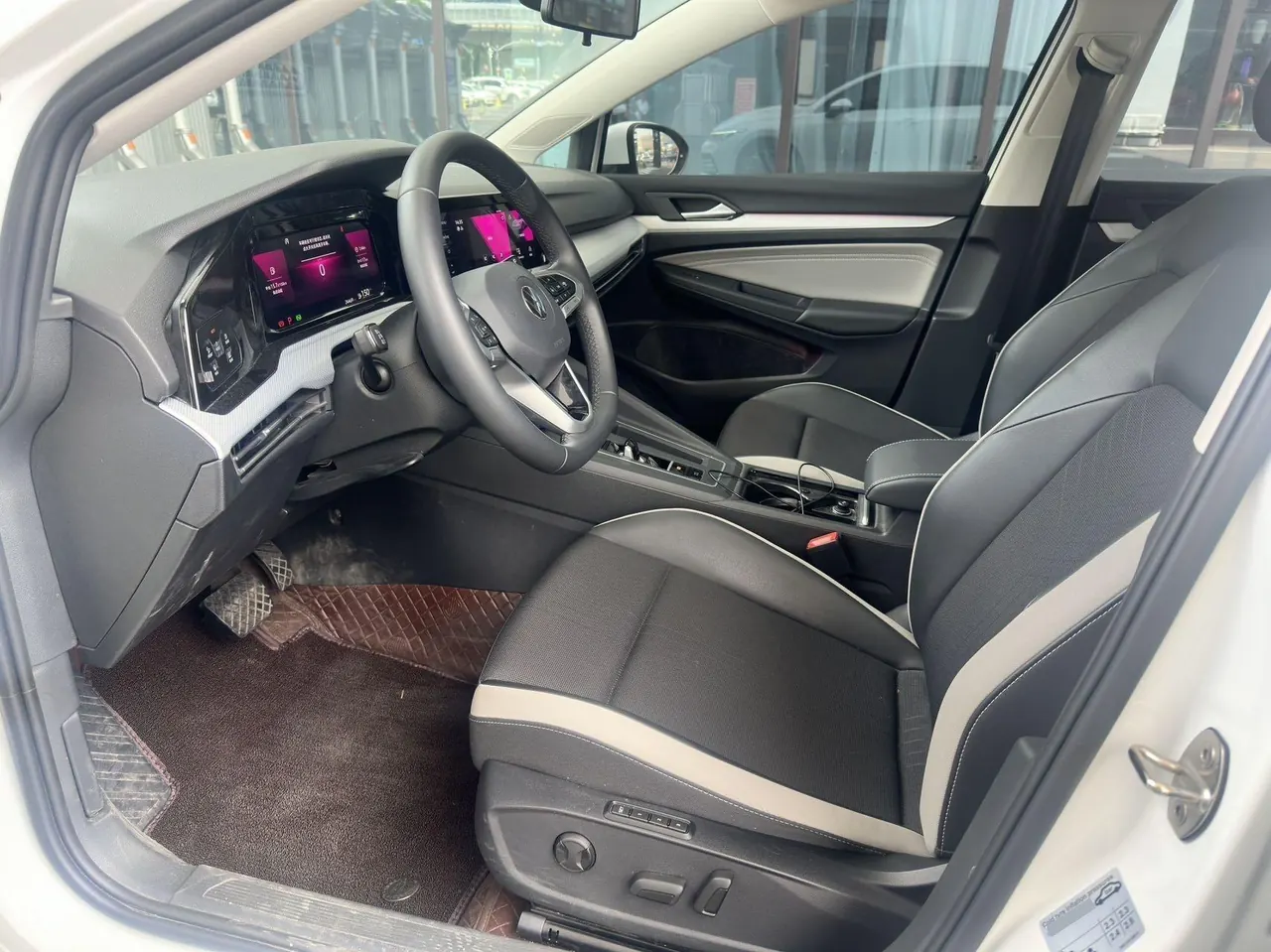 Volkswagen 2023 Golf 8 PRO 1.4TSI 280TSI (facelift) automatic transmission 4