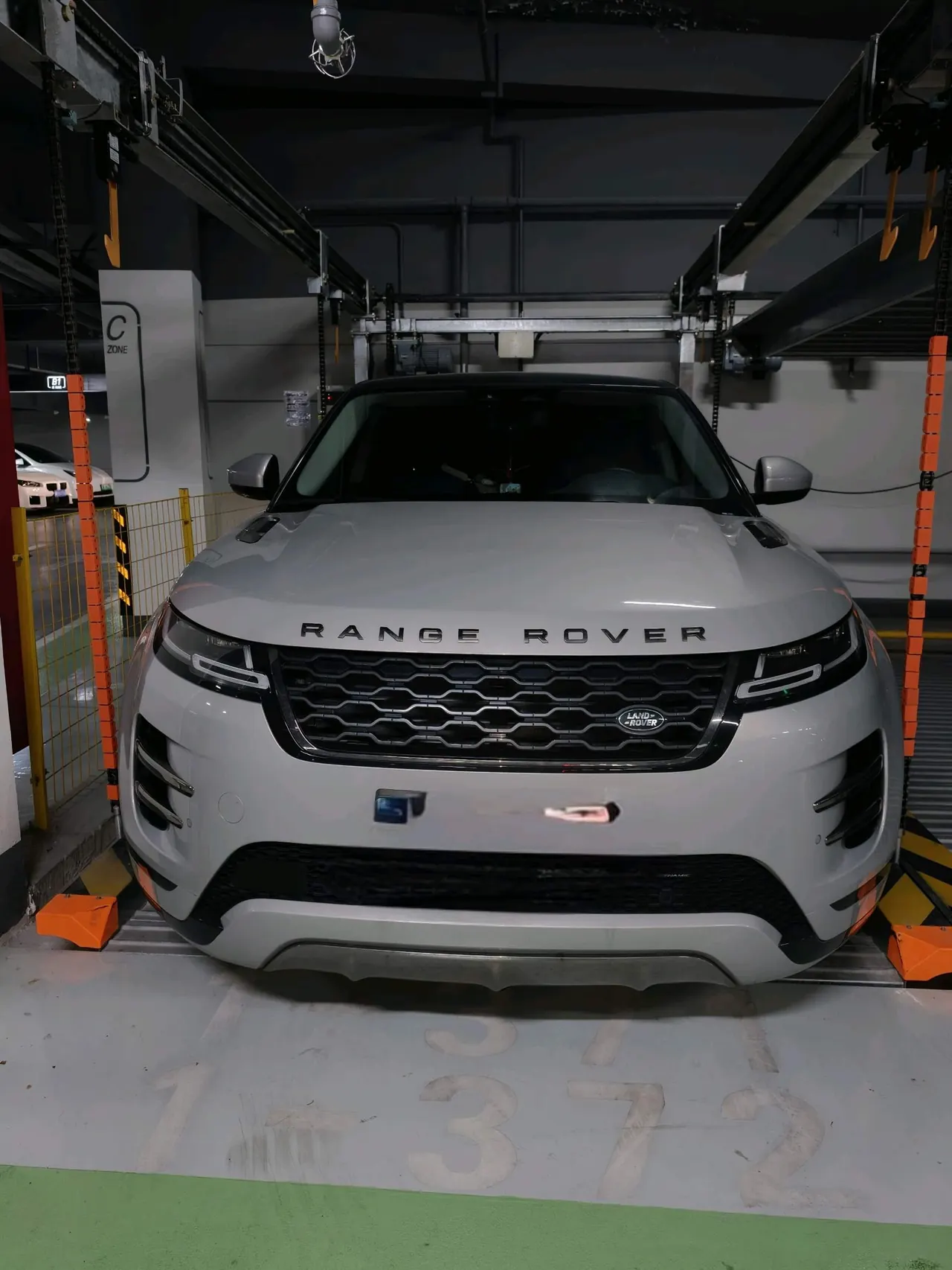 Land Rover 2023 Range Rover Aurora L 48V 2.0T 249PS Deluxe Automatic Gear 2