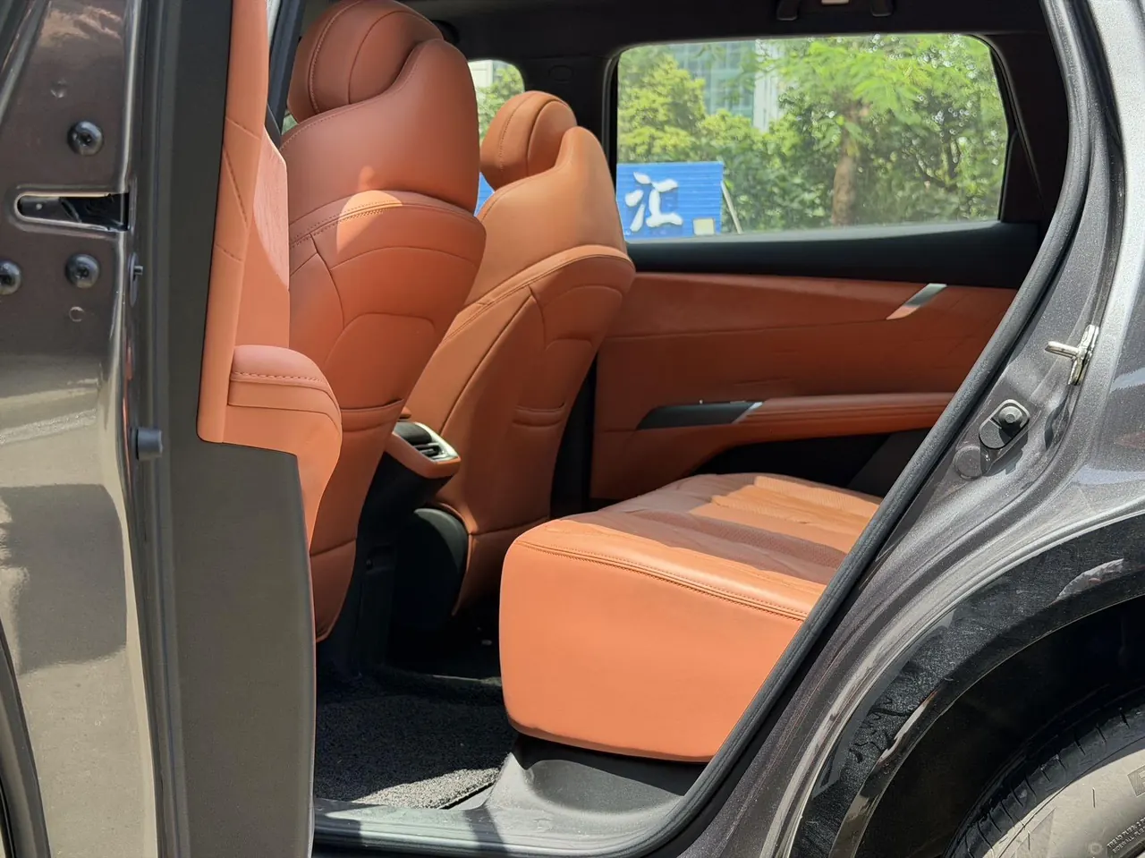 ChangAn 2025 CS75 PLUS 1.5T New Blue Whale Prestige Automatic 6