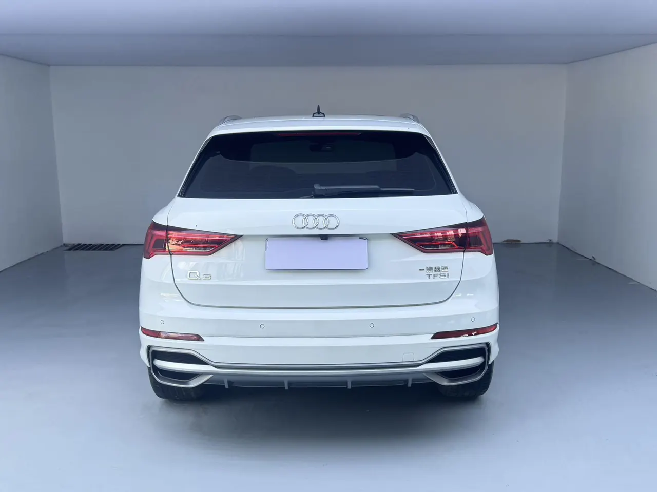 Audi 2022 Q3 1.4TFSI 35TFSI Fashion Dynamic Automatic 5