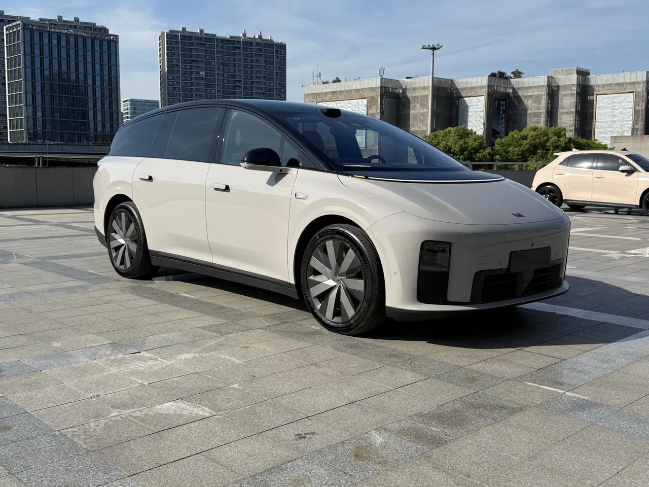 Li 2025 i8 Standard Edition Automatic Gear 3