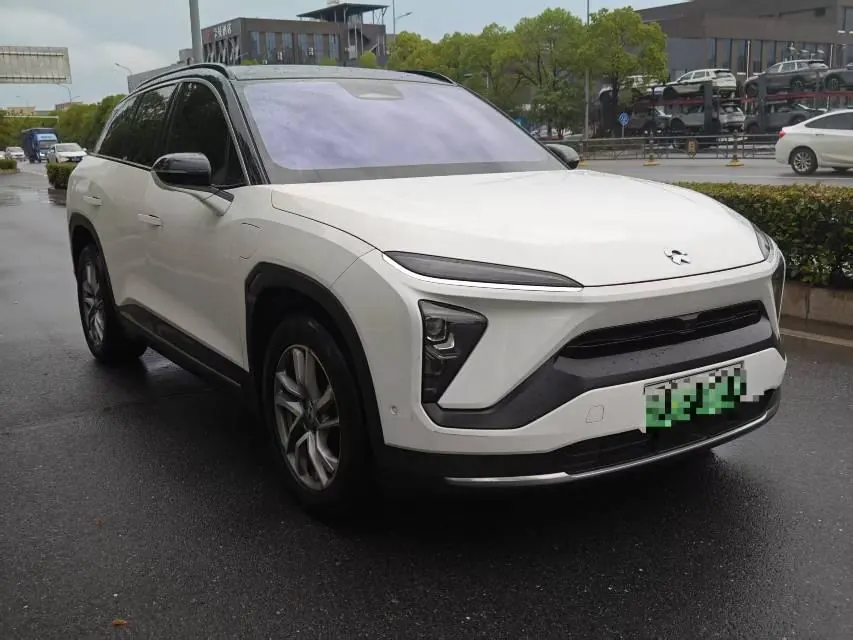 NIO 2020 ES 6 600KM Sports Edition Automatic Gear 3