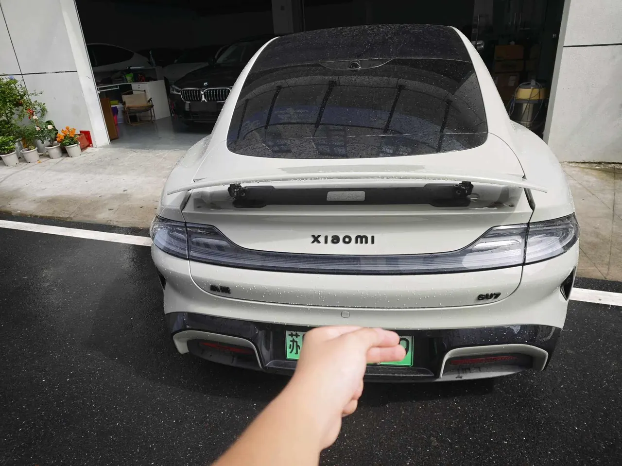 MI 2024 SU 7 700km Rear Drive Long Endurance Smart Driving Edition Automatic Gear 7
