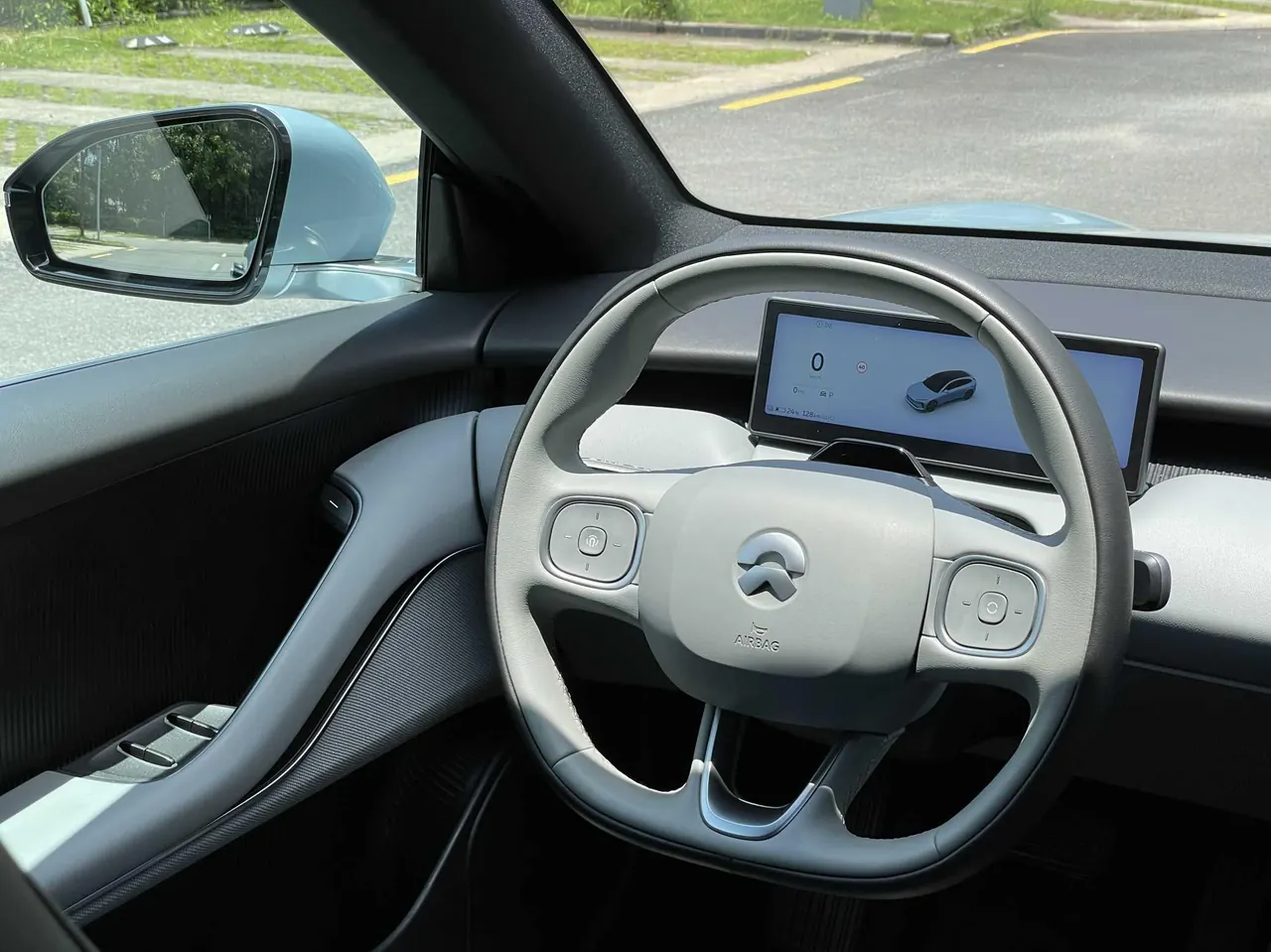 NIO 2024 ET5T 75kWh Touring automatic 10