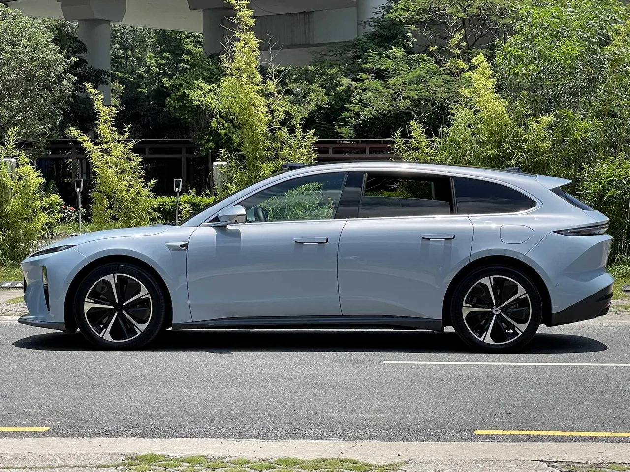 NIO 2024 ET5T 75kWh Touring automatic 3