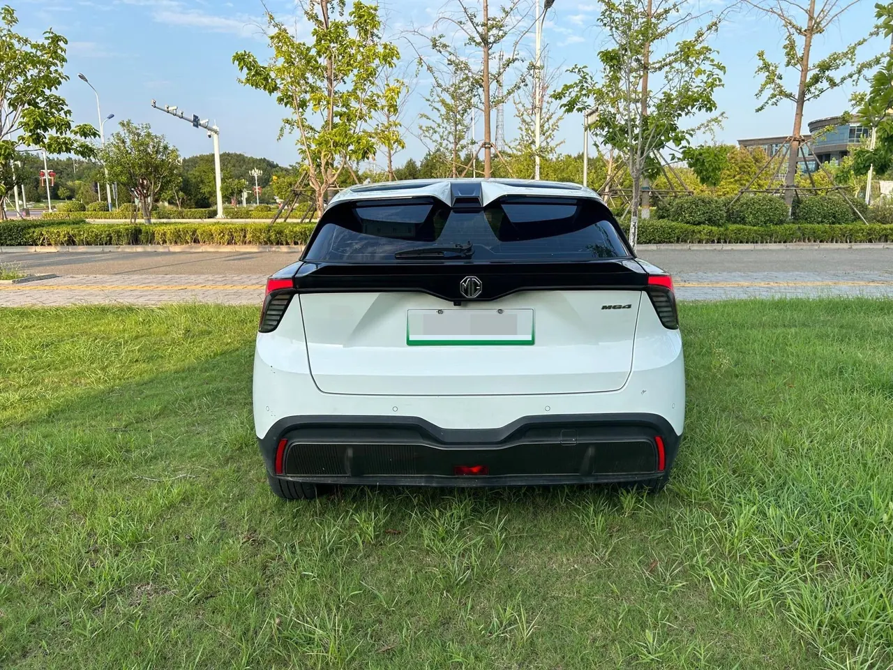 MG 2022 MULAN 425km Deluxe Edition Automatic Gear 8