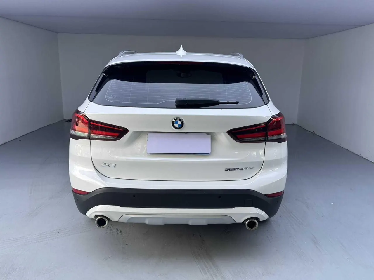 BMW 2022 X1 sDrive20Li 1.5T fashion automatic gear 5