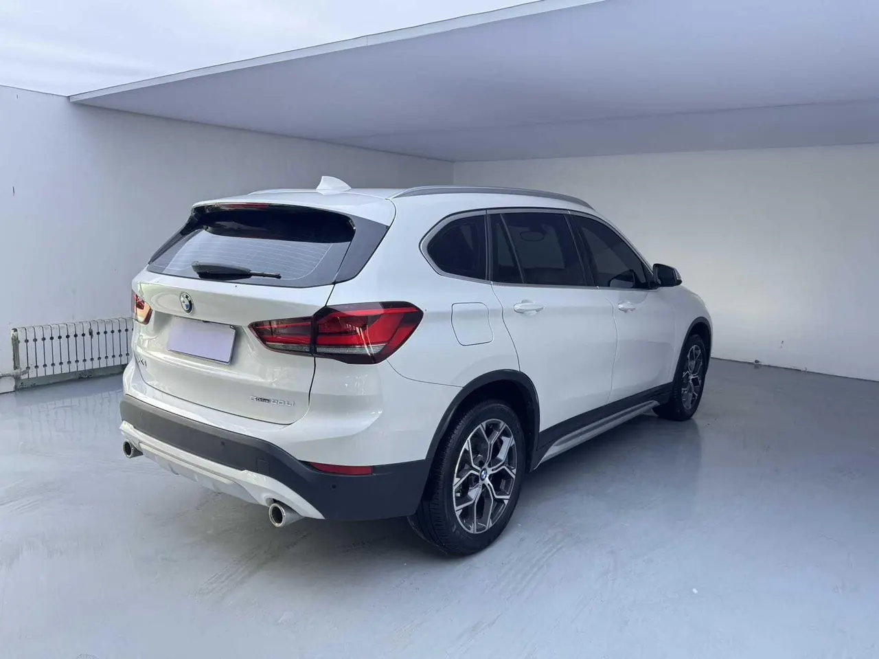 BMW 2022 X1 sDrive20Li 1.5T fashion automatic gear 6