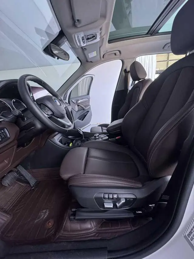 BMW 2022 X1 sDrive20Li 1.5T fashion automatic gear 9
