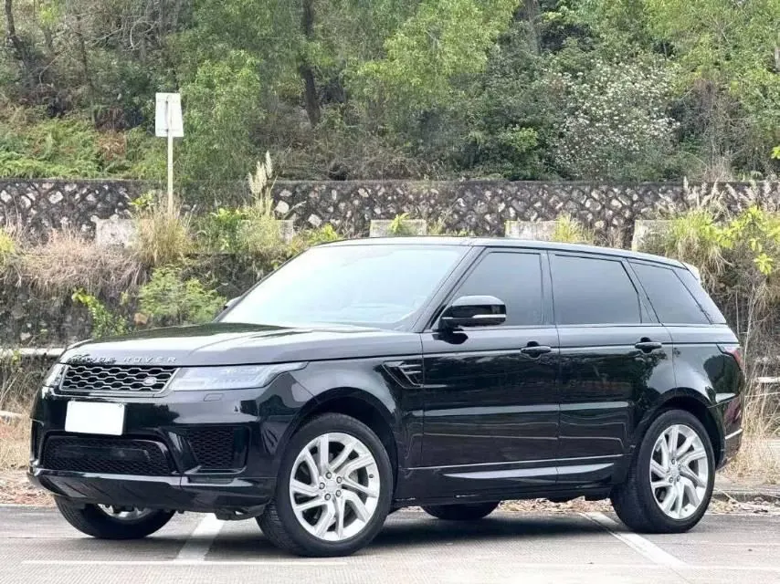 Open image lightbox: Land Rover Range Rover Sport (Imported) 2020 Range Rover Sport 48V 3.0T L6 HSE Dynamic Automatic