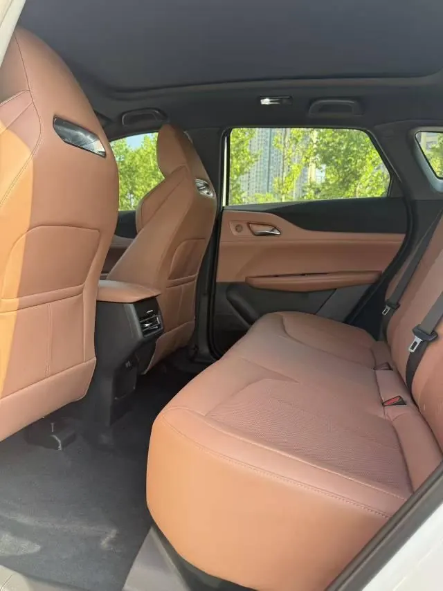 ChangAn 2025 UNI-Z 1.5T honorable automatic gear 4