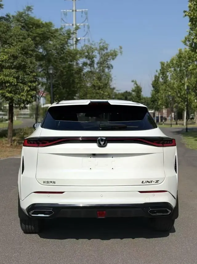 ChangAn 2025 UNI-Z 1.5T honorable automatic gear 8