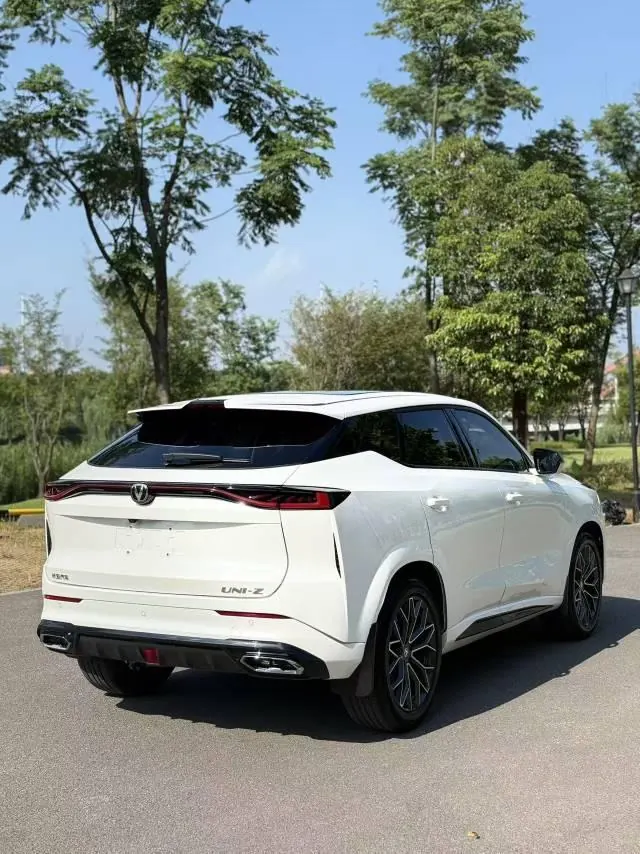 ChangAn 2025 UNI-Z 1.5T honorable automatic gear 9